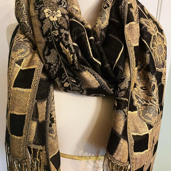 Vintage Pashmina Viscose Shawl 1990s, Black & Gold Floral Jacquard, Large - Picture 11 of 15